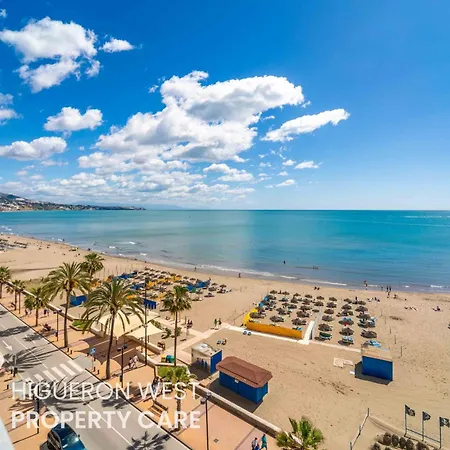 Casa Niza - 3-bedroom Beachfront Apartment, Carvajal Beach, Appartamento Fuengirola
